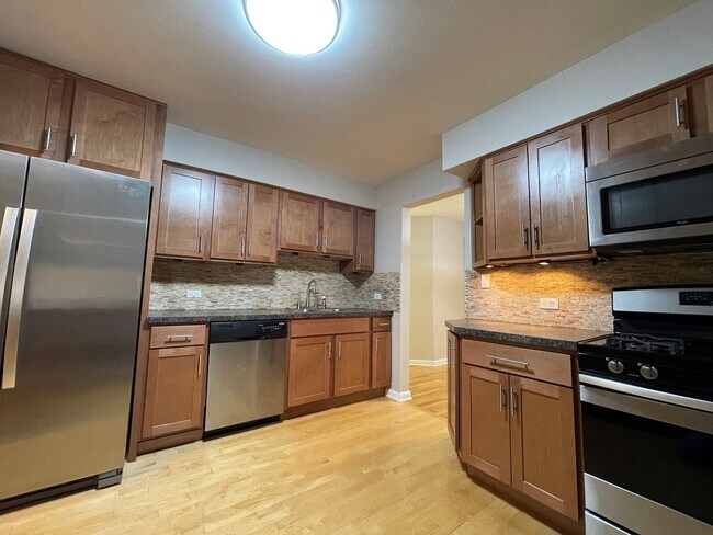 Photo - 8856 Northshore Dr Unit 2D