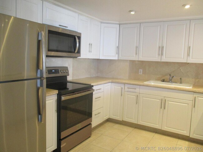 Photo - 2801 NE 183rd St Unit 1112w