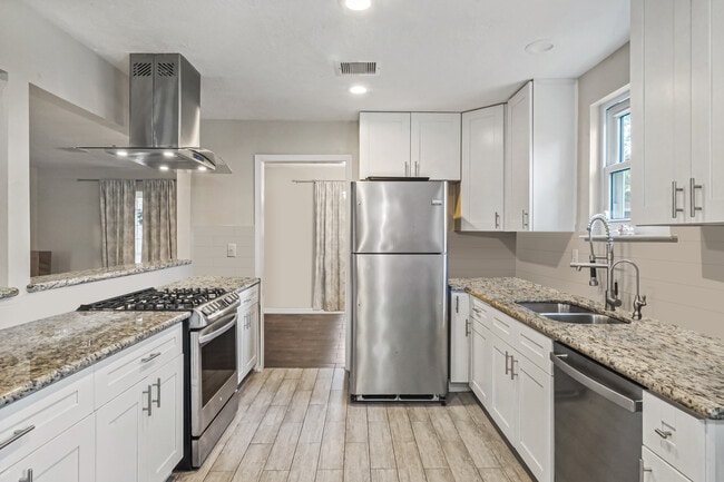 cocina abierta - 2018 Westlake Rd