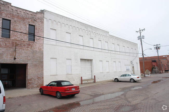 Building Photo - The Finn Lofts