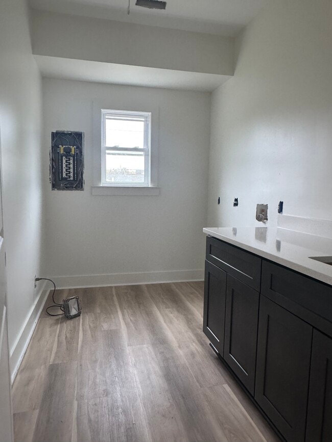 Photo - 4018 Cumberland Ave