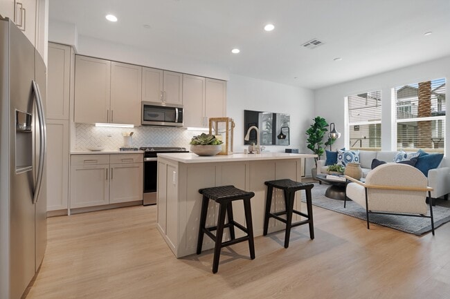 Photo - Stirling at Cota Vera