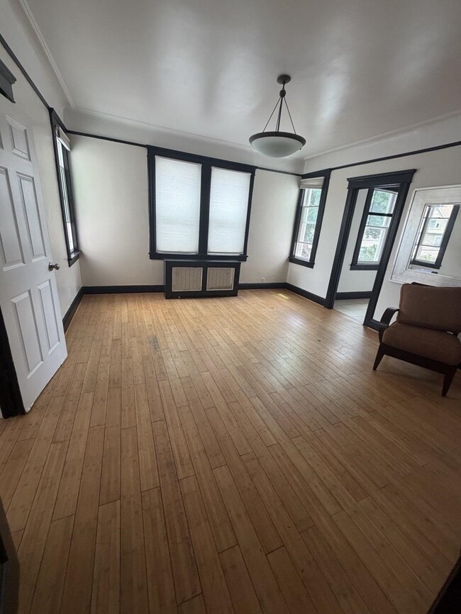 Photo - 425 75th St Unit 2