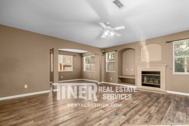 Photo - 6530 Aster Ct