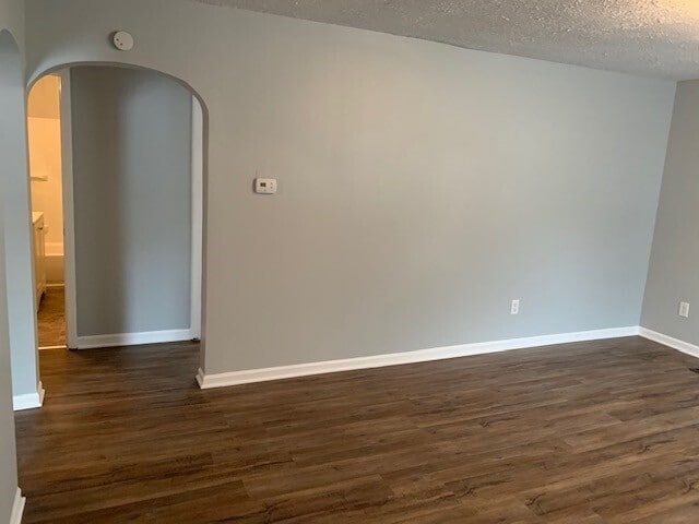 Photo - 5601 E 31st St