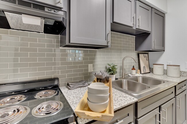 Station at Elm Cree | Interior - Station at Elm Creek Apartments