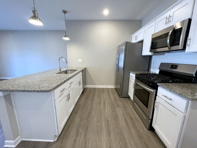 Photo - Orchard Grove Apartments