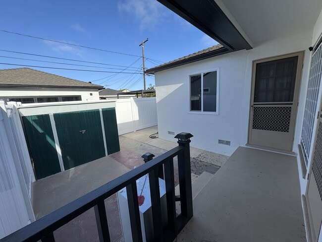 Photo - 15216 Cimarron Ave