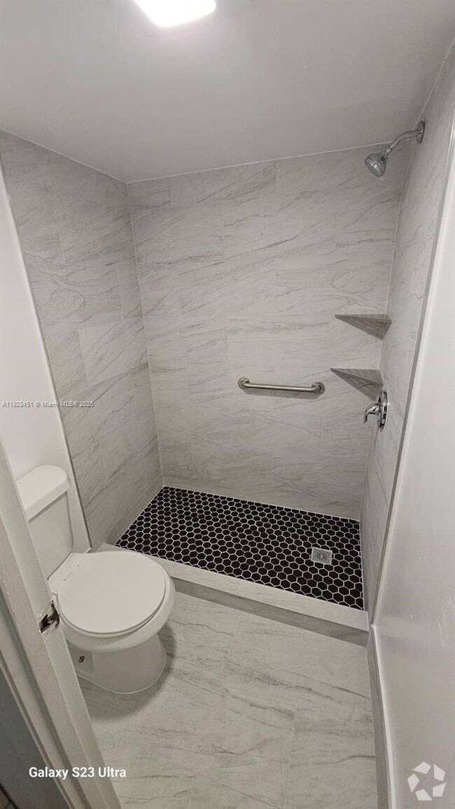 Building Photo - 8435 Sunrise Lakes Blvd Unit 302 Rental
