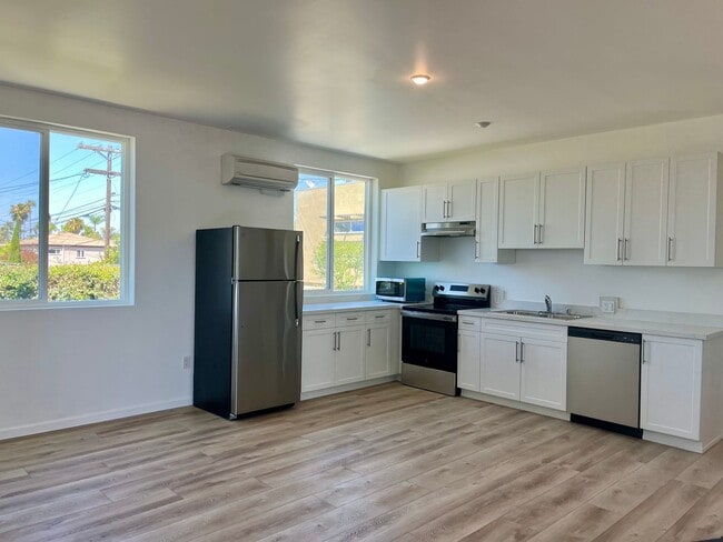 Photo - New 3 Bedrooms 2 Baths Apt. in Kensington Unidad 06