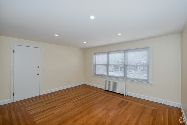 2BR, 1BA - 583SF - Dining Room/Living Room - The Residences at Garden City