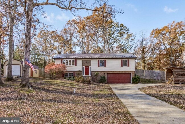 Photo - 22397 Armstrong Dr