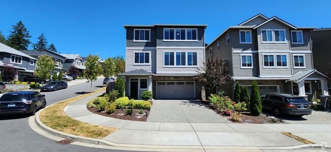 Building Photo - 3413 103rd Dr NE Rental