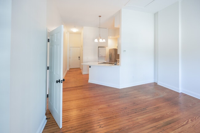 115 Park Pl