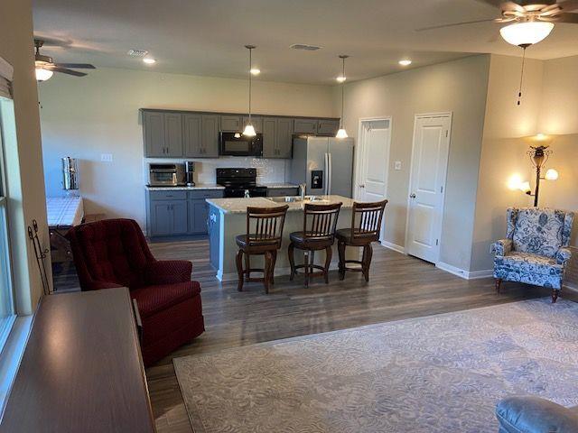 Photo - 4748 Highmont Dr