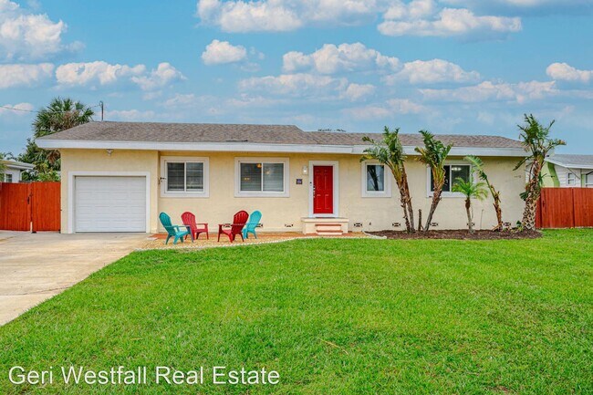 4 br, 2.5 bath House - 486 Cedar St. - 4 br, 2.5 bath House - 486 Cedar St.