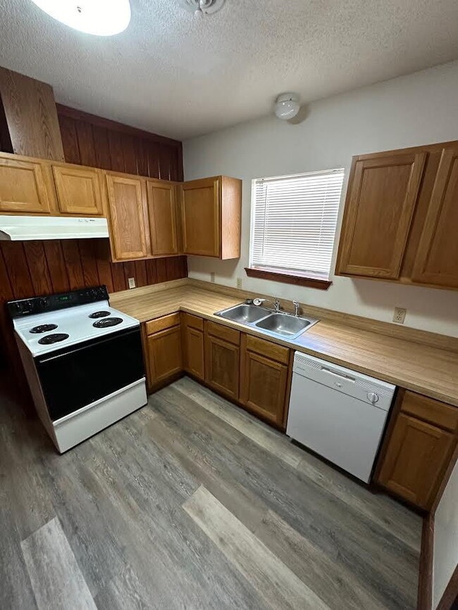 Photo - Charming 2-Bedroom Retreat in Mary Esther!