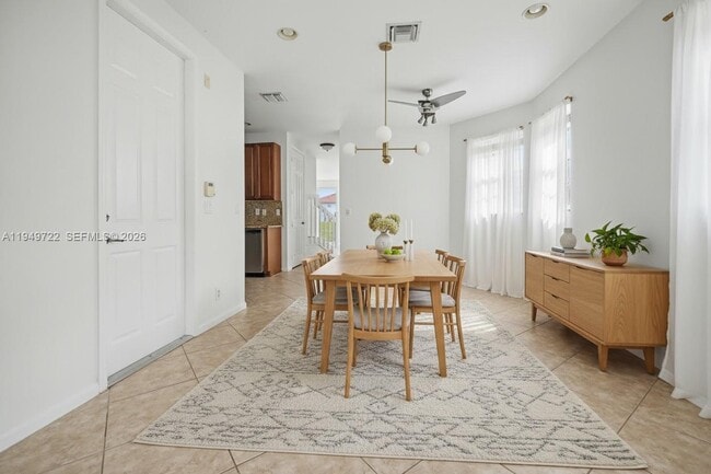 Photo - 16122 Poppyseed Cir