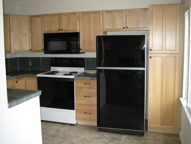 Photo - 1543 California St Unit 1