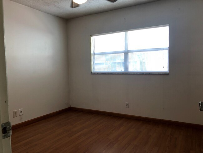 Photo - Palm Beach Gardens 3 Bed 2 Bath Townhouse!