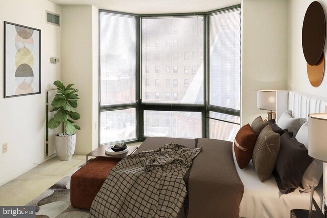 Photo - 2020 Walnut St Unit 7L