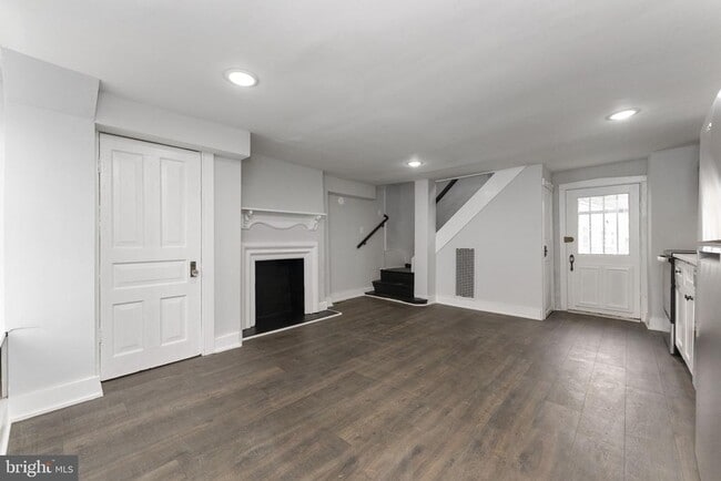 Photo - 7701 Ridge Ave