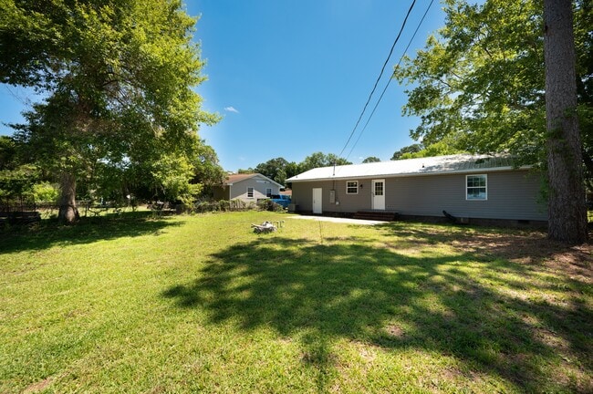 Photo - 218 Forestview Dr
