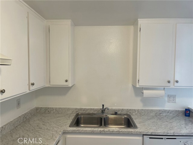 Photo - 225 N Highland Ave Apartment Unit 102