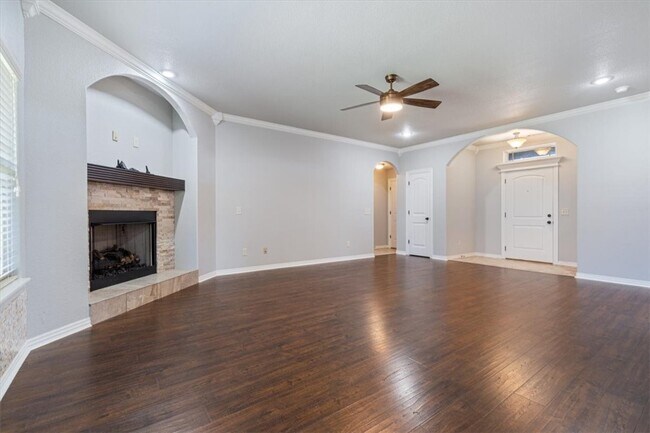 Photo - 6210 S 38th St