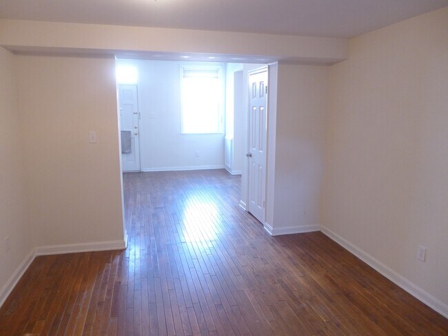 Photo - 512 S Wolfe St