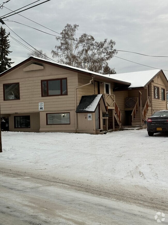 Building Photo - 901 Lathrop St Unit 7 Rental