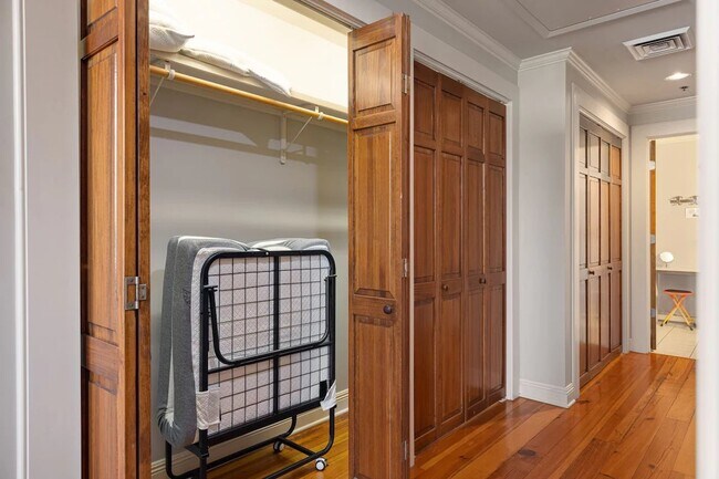 Photo - 500 Jefferson St