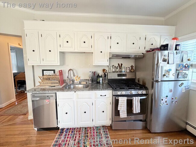 Photo - 519 Main St Unit #1