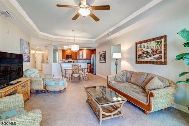2745 First St Unit 1903