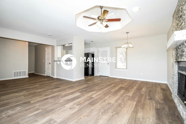 Photo - 9129 Apple Dr House