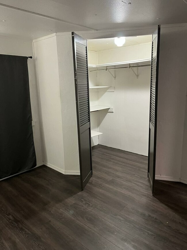 Photo - 3189 Eastview Rd