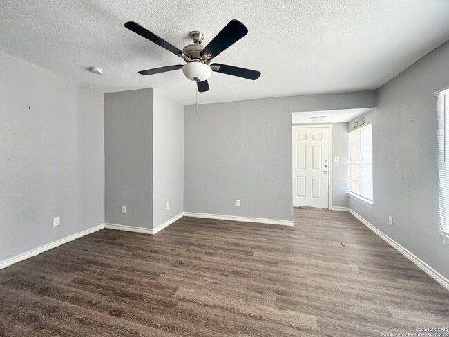 Photo - 1611 La Manda Blvd