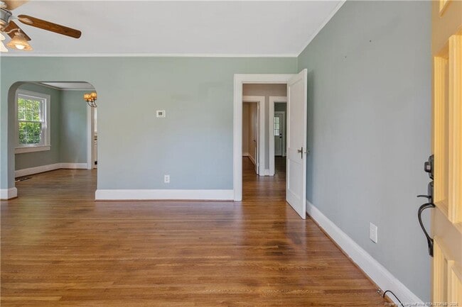 Photo - 209 N Churchill Dr