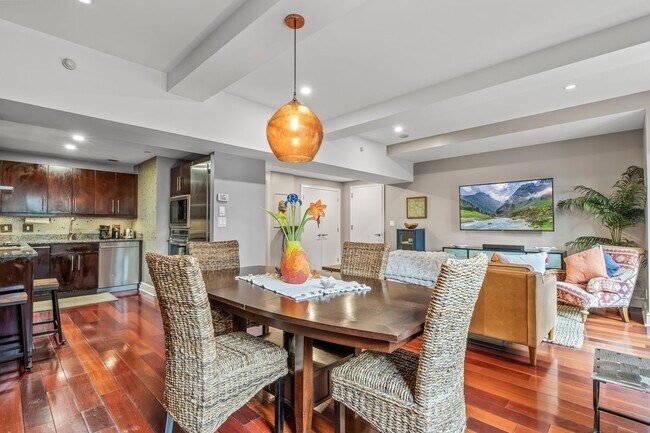 Photo - 225 S 18th St Unit 714