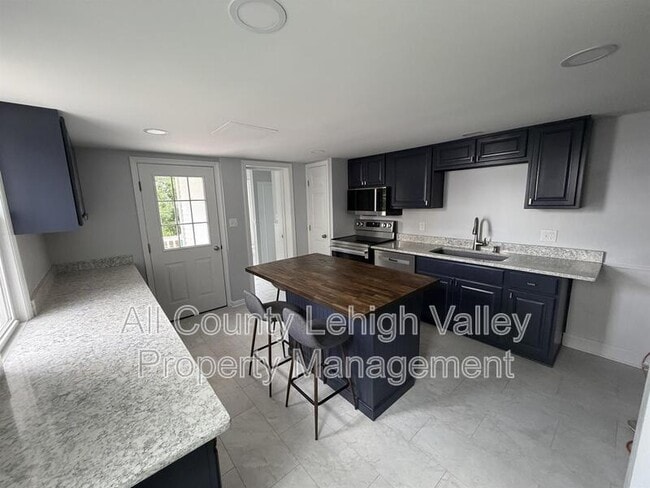 Photo - 20 E Prospect St