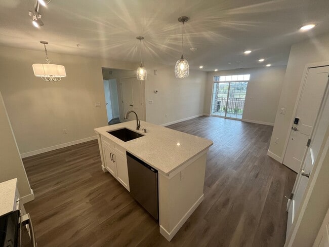 Photo - 18645 Stroh Rd Unit 1-003