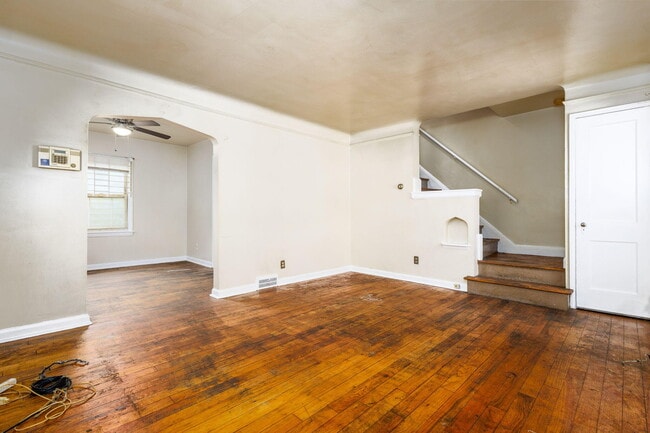 Photo - 18434 Kelly Rd
