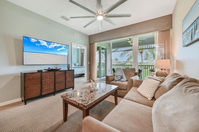 Photo - **LELY RESORT**GREENLINKS GOLF COURSE**FRE...