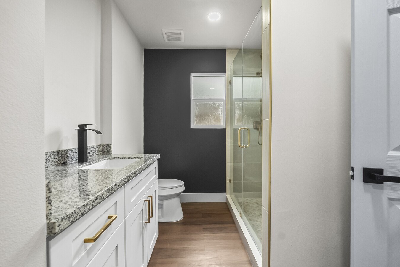 Photo - 4903 Mayflower St