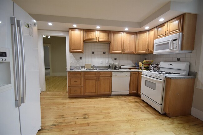 Photo - 24 St James St Unidad 24