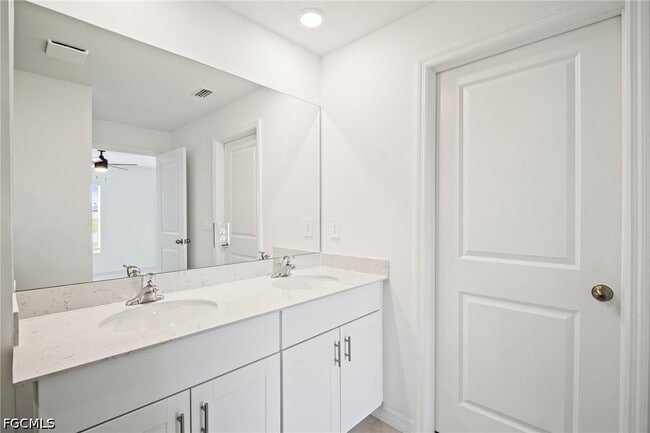 Photo - 17556 Monte Isola Wy