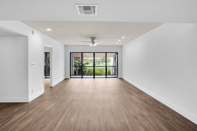 Photo - 1701 Presidential Way Unit A201