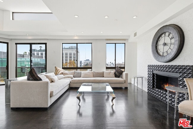 Photo - 121 Canon Dr Unit PH 401