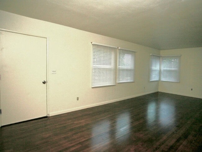 Photo - 8676 Almond Rd Unit Almond  8676