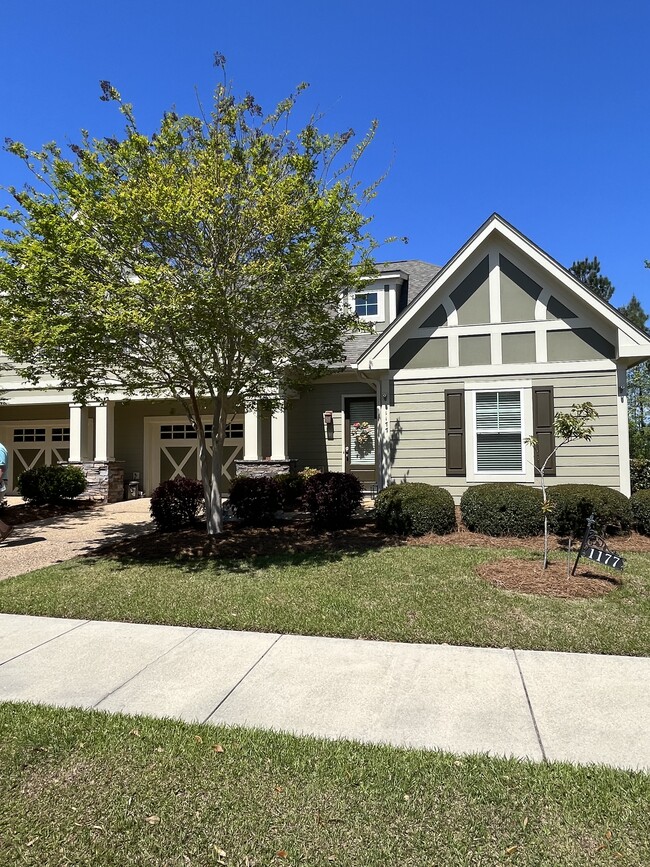 Building Photo - 1177 Evangeline Dr Unit 1 Rental